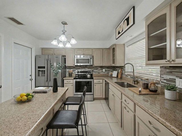 4500 Ficus Tree Road, Boynton Beach, FL 33436