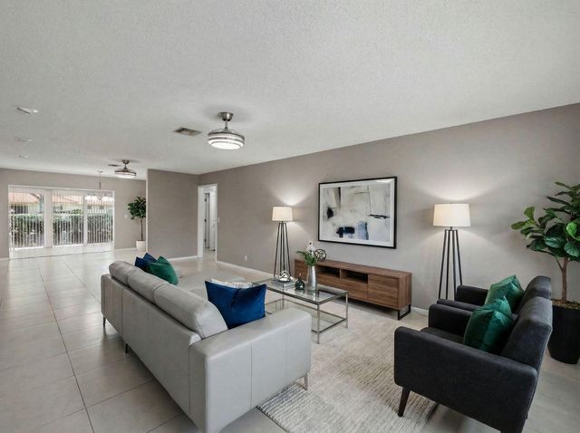 4500 Ficus Tree Road, Boynton Beach, FL 33436