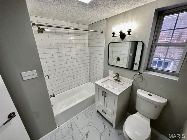 5901 S Kingshighway Boulevard, St Louis, MO 63109