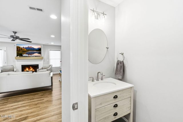 205 Addie Marie Drive, Jonesborough, TN 37659