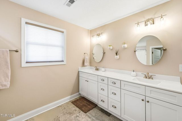 205 Addie Marie Drive, Jonesborough, TN 37659