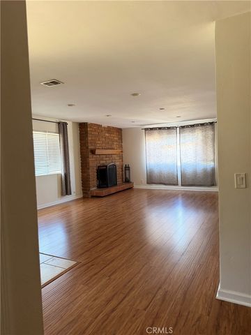 1340 E Fallbrook Street, Fallbrook, CA 92028