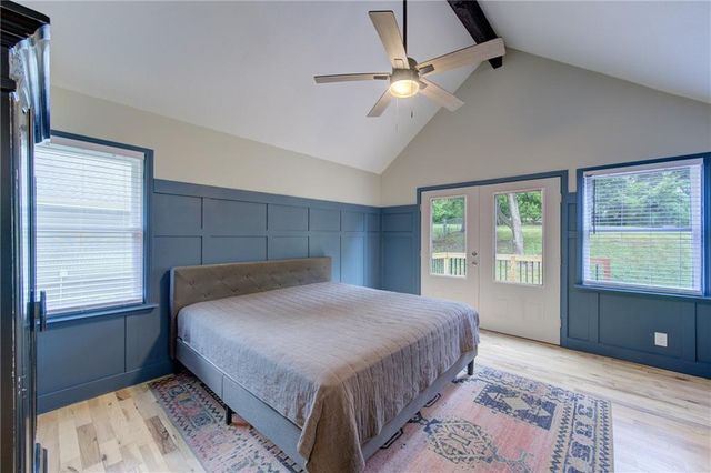 9927 N Harrison Drive, Kansas City, MO 64155