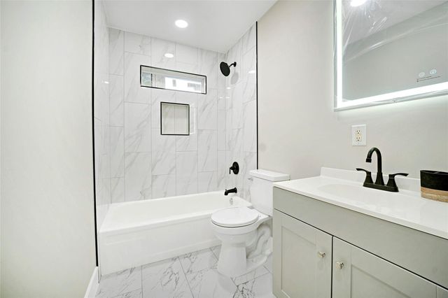 12930 Segrest Drive, Houston, TX 77047