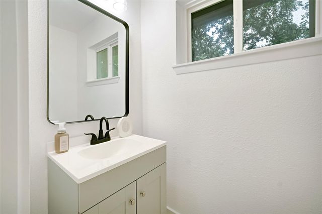 12930 Segrest Drive, Houston, TX 77047