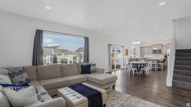 442 S DOUBLEDAY ST, Mapleton, UT 84664