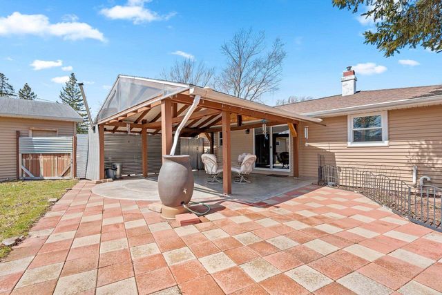 2466 PECAN STREET, Green Bay, WI 54311
