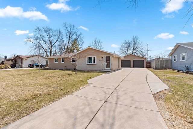 2466 PECAN STREET, Green Bay, WI 54311