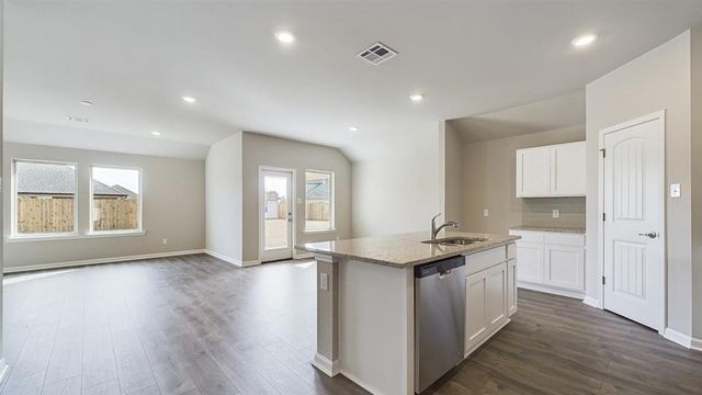 8103 Caden Lane, Iowa, LA 70647