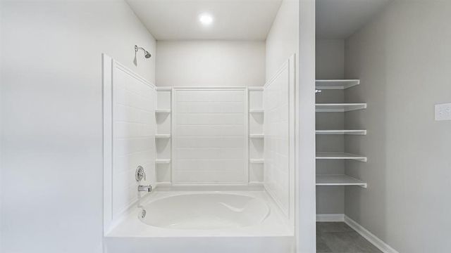 8103 Caden Lane, Iowa, LA 70647