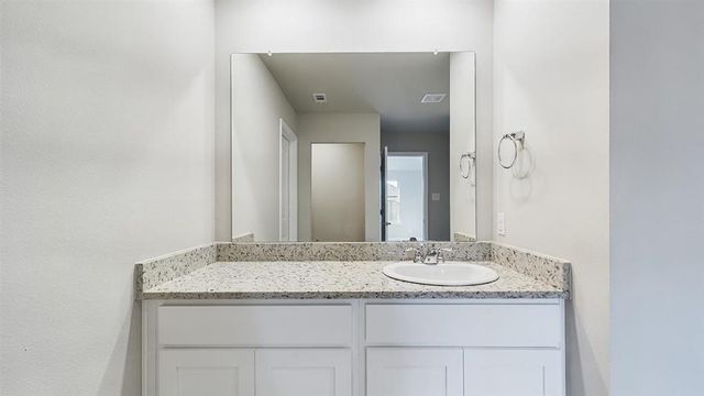 8103 Caden Lane, Iowa, LA 70647