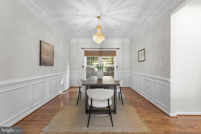 8022 HIGH CASTLE RD, Ellicott City, MD 21043