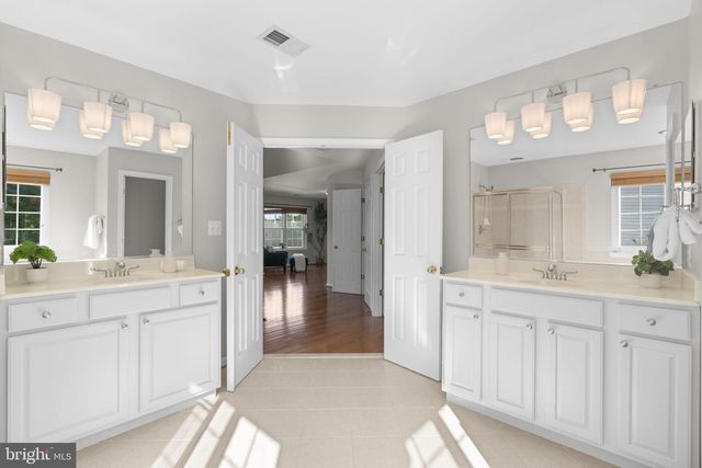 8022 HIGH CASTLE RD, Ellicott City, MD 21043