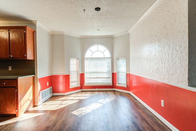 6325 14th Street, Lubbock, TX 79416