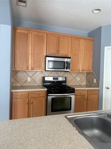 10914 Overland Trail Drive, Richmond, TX 77406