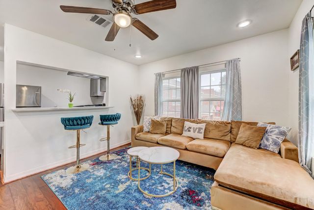 2720 Truxillo Street 4, Houston, TX 77004