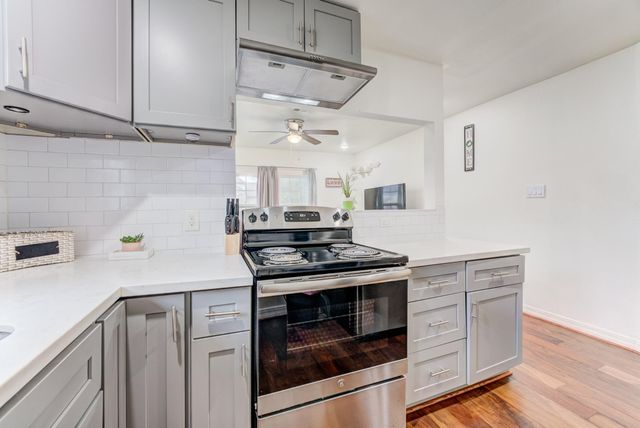 2720 Truxillo Street 4, Houston, TX 77004