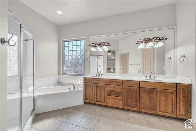 1319 W RED BUTTE DR, Washington, UT 84780