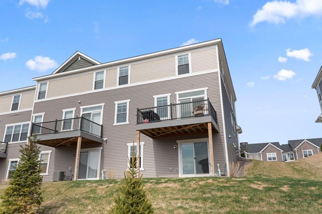 441 Murray Hill Way, Waconia, MN 55387