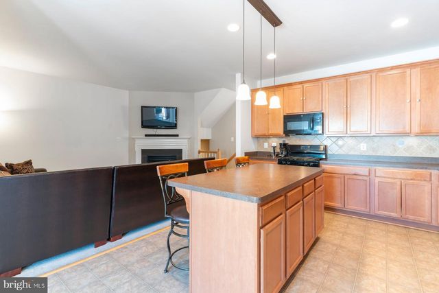 23324 HYACINTH LN, California, MD 20619