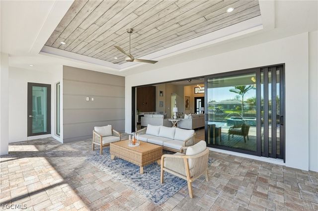 4127 Oasis BLVD, Cape Coral, FL 33914