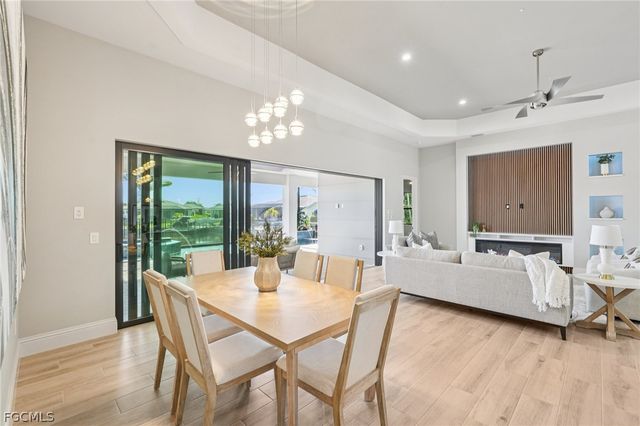 4127 Oasis BLVD, Cape Coral, FL 33914