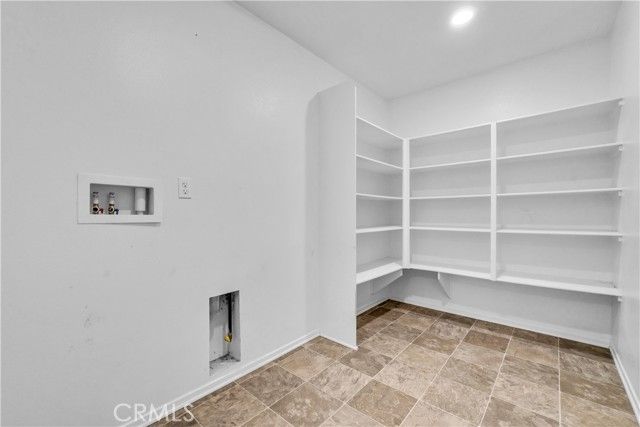 6335 Casey, Fontana, CA 92336