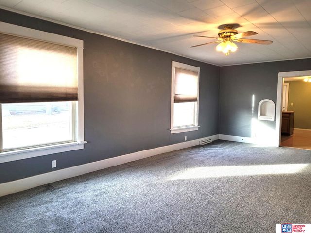 807 N 2nd Street, Seward, NE 68434