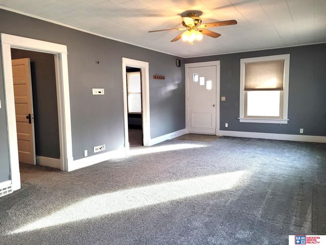 807 N 2nd Street, Seward, NE 68434