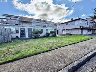 2307 WILLAMETTE St, Eugene, OR 97405