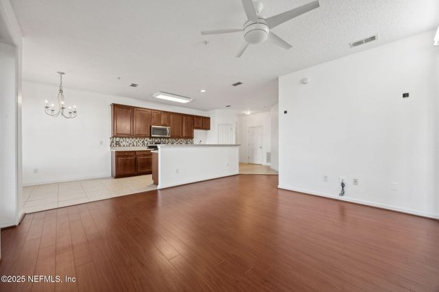 13364 BEACH Boulevard 436, Jacksonville, FL 32224