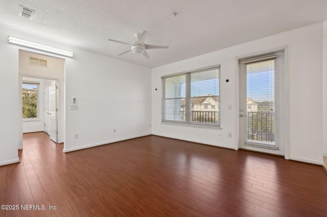 13364 BEACH Boulevard 436, Jacksonville, FL 32224