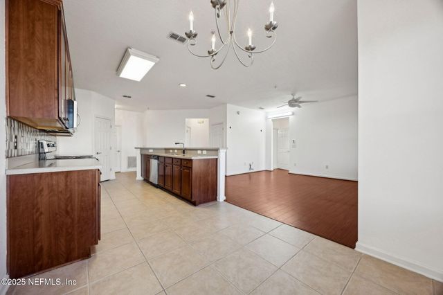 13364 BEACH Boulevard 436, Jacksonville, FL 32224