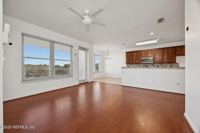 13364 BEACH Boulevard 436, Jacksonville, FL 32224