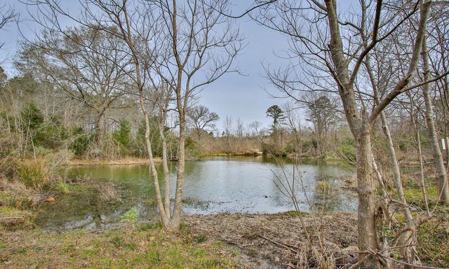 495 Pinecrest Drive, Point Blank, TX 77364