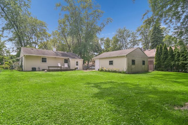 2102 George Street, Rolling Meadows, IL 60008