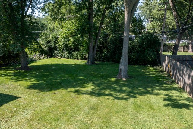 2102 George Street, Rolling Meadows, IL 60008