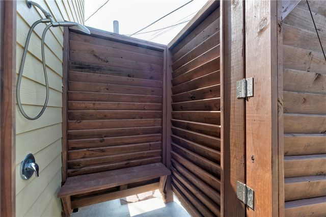 1923 S 11th St 16, Port Aransas, TX 78373