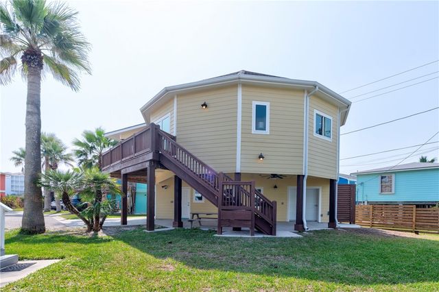 1923 S 11th St 16, Port Aransas, TX 78373