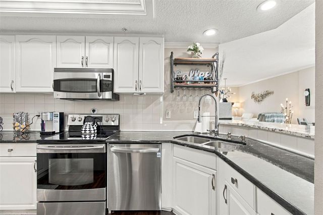 399 150TH AVENUE 205, Madeira Beach, FL 33708
