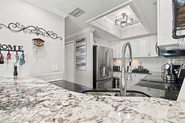 399 150TH AVENUE 205, Madeira Beach, FL 33708