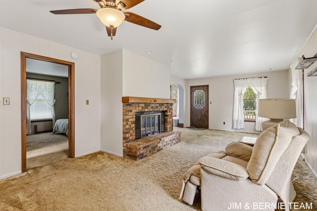 3185 104th Avenue, Holland Twp, MI 49464
