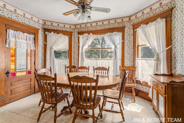 3185 104th Avenue, Holland Twp, MI 49464