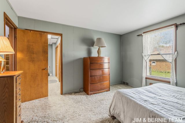3185 104th Avenue, Holland Twp, MI 49464