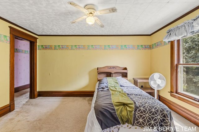 3185 104th Avenue, Holland Twp, MI 49464