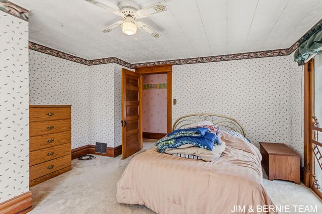 3185 104th Avenue, Holland Twp, MI 49464