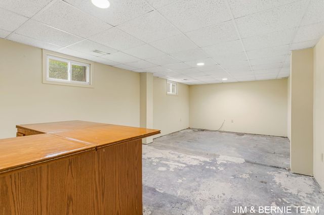 3185 104th Avenue, Holland Twp, MI 49464