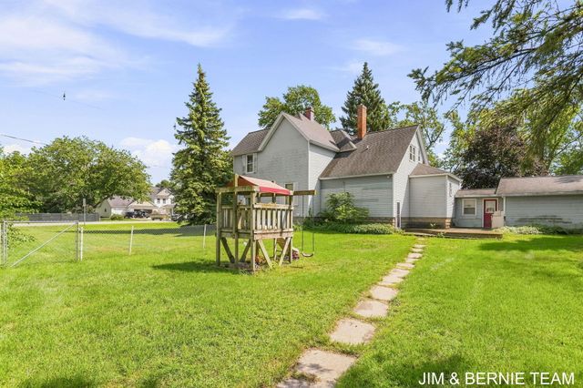 3185 104th Avenue, Holland Twp, MI 49464