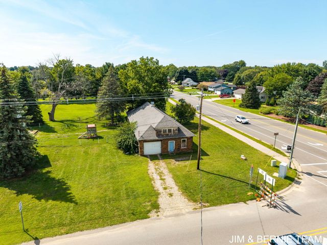 3185 104th Avenue, Holland Twp, MI 49464