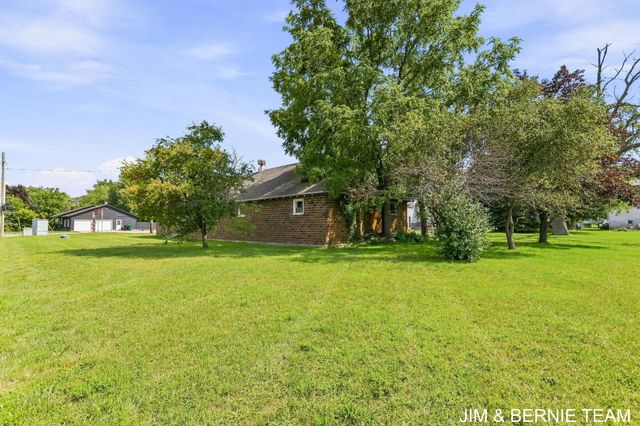 3185 104th Avenue, Holland Twp, MI 49464